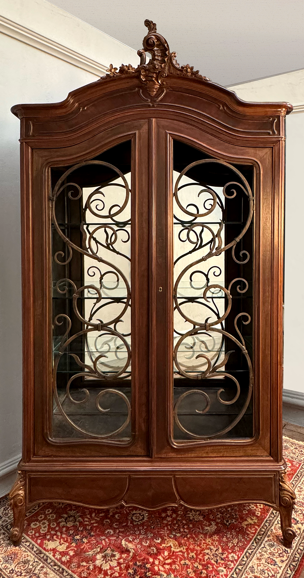 Vitrina Estilo Luis XV