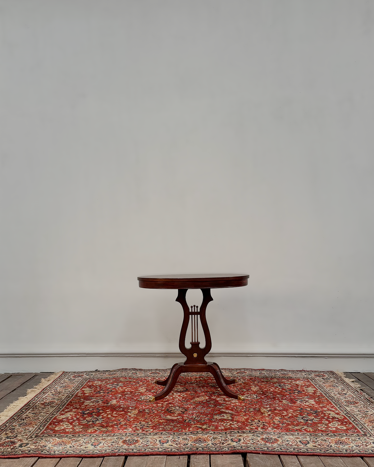 Mesa Auxiliar con Lira