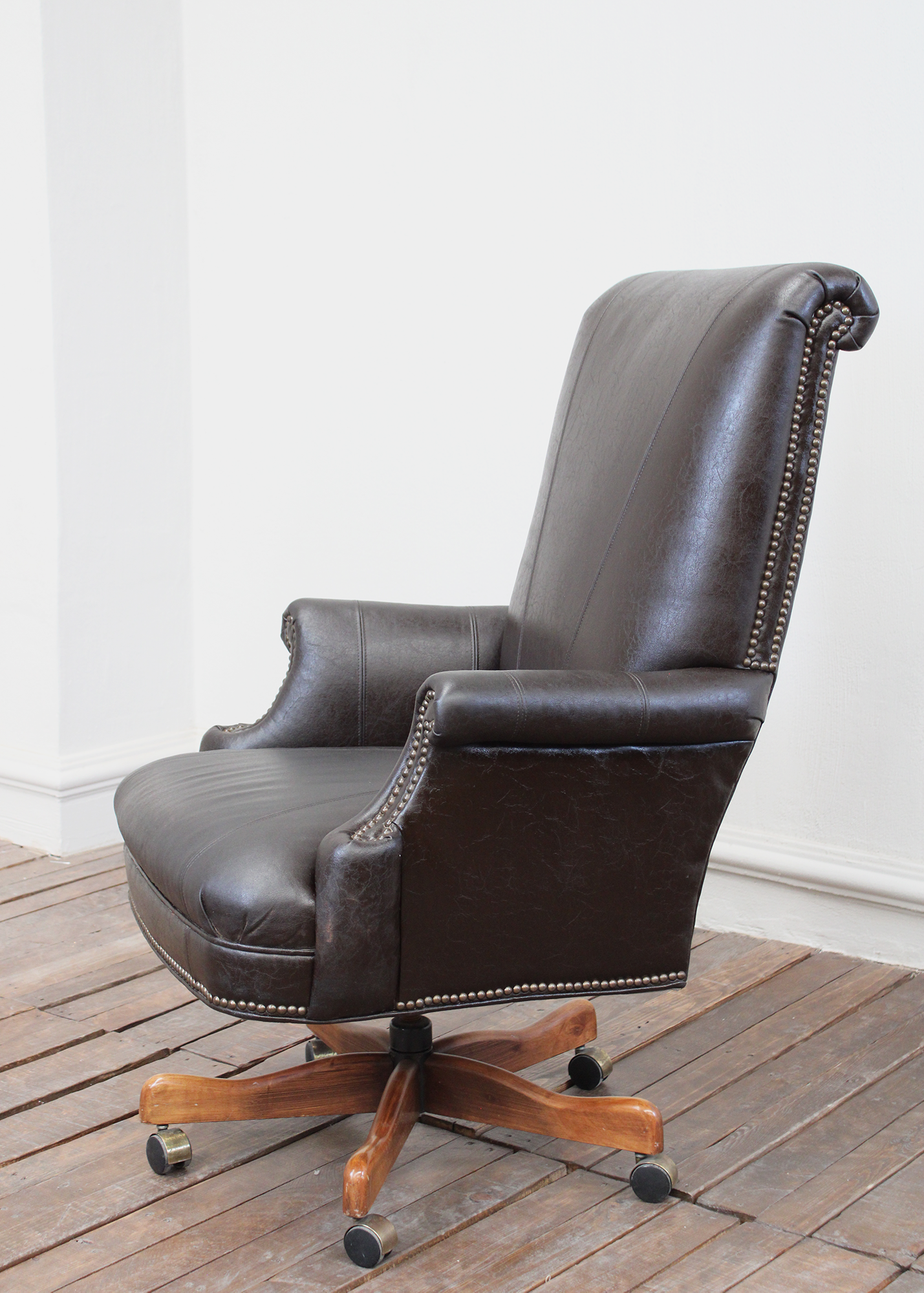 Silla Ejecutiva Vintage | Casa Perlo