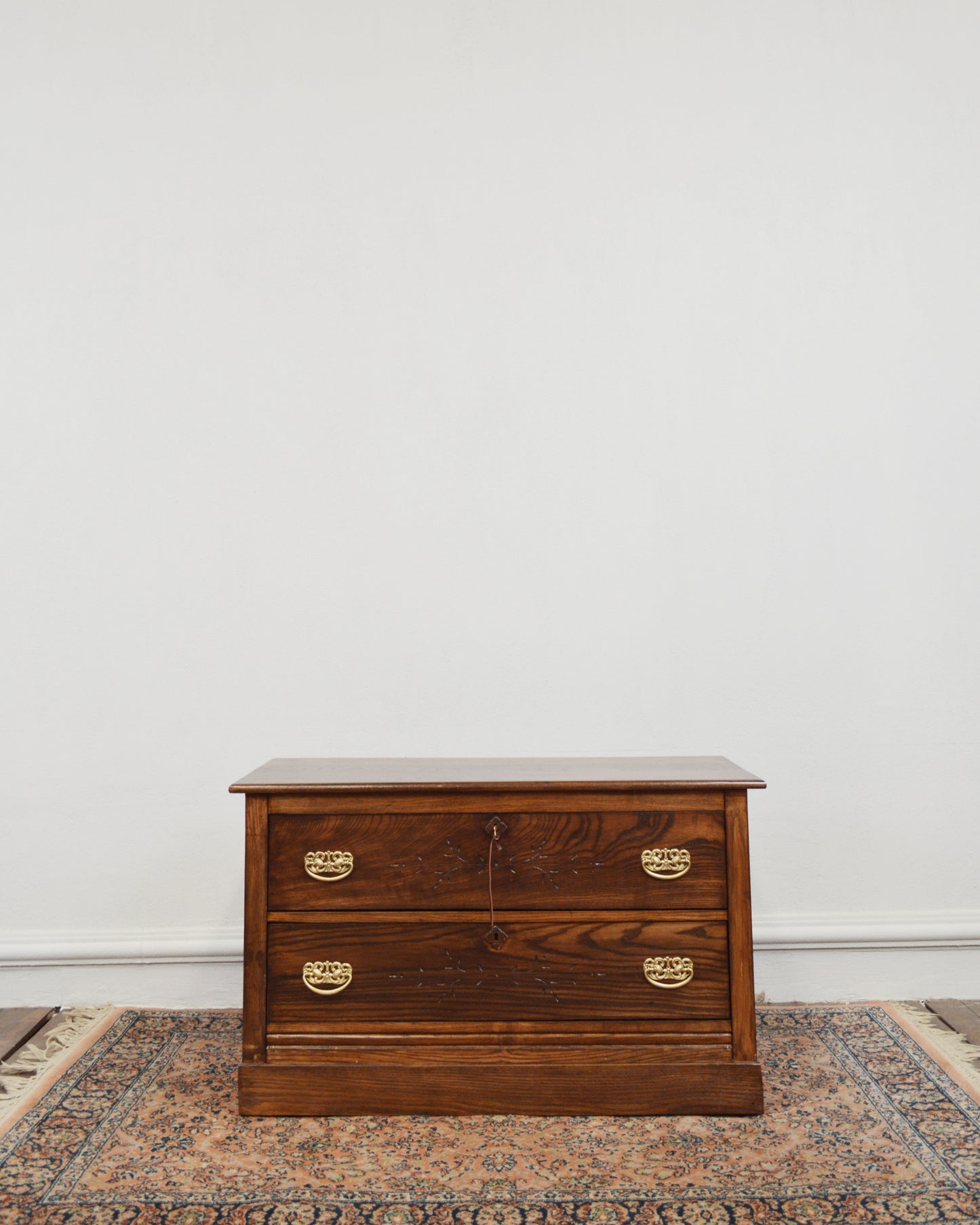 Cajonera Rústica Antigua