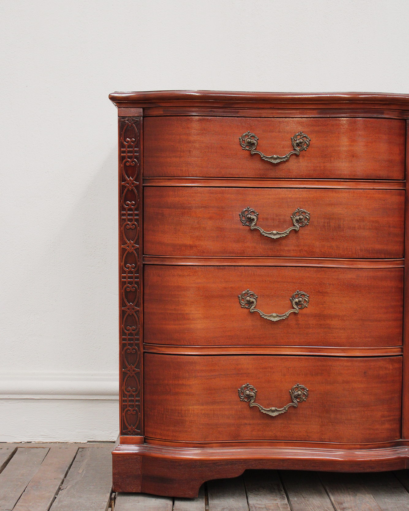 Cajonera Vintage en Caoba | Casa Perlo