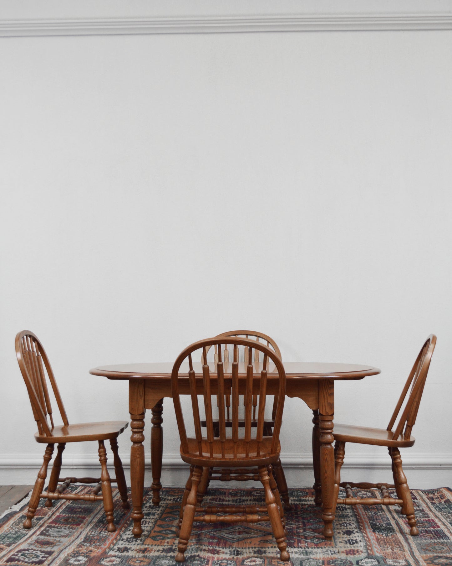 Comedor Vintage de Encino Americano | Casa Perlo