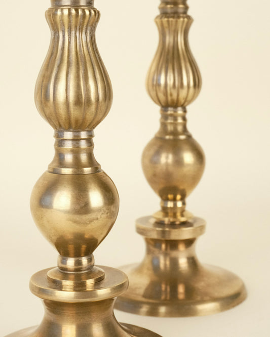 Par de Candeleros Dorados Vintage