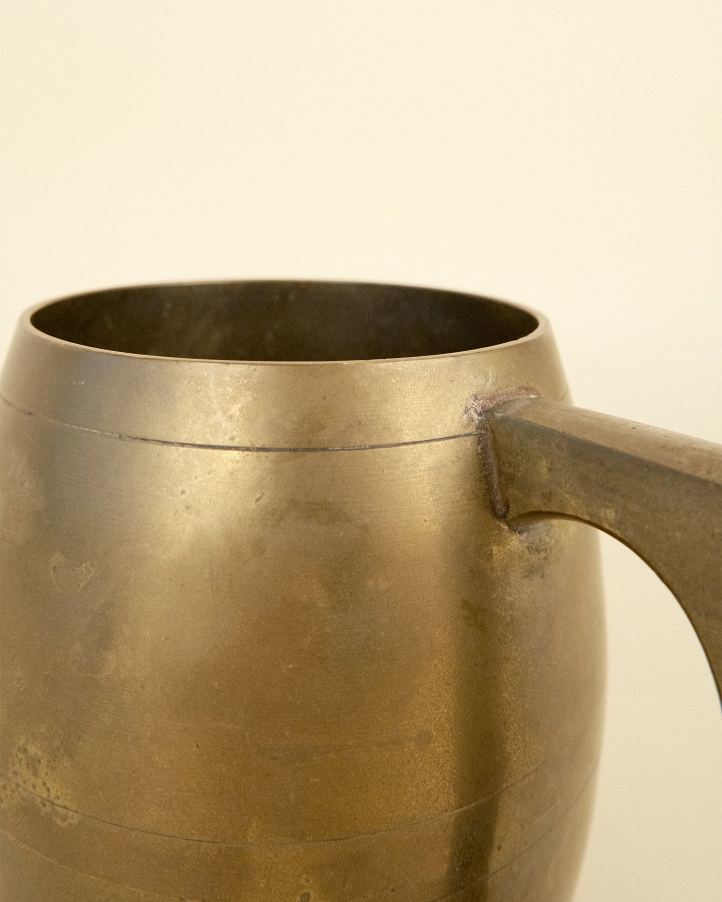 Taza de Latón Vintage