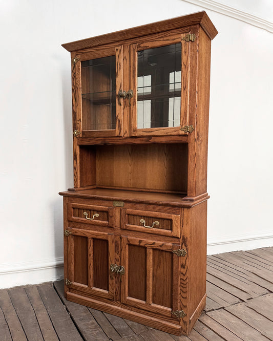 Vitrina Vintage de Encino Americano | Casa Perlo