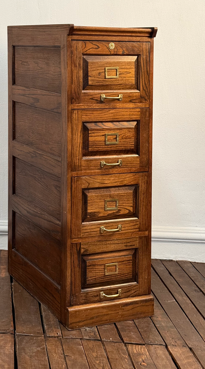 Archivero de Encino Americano