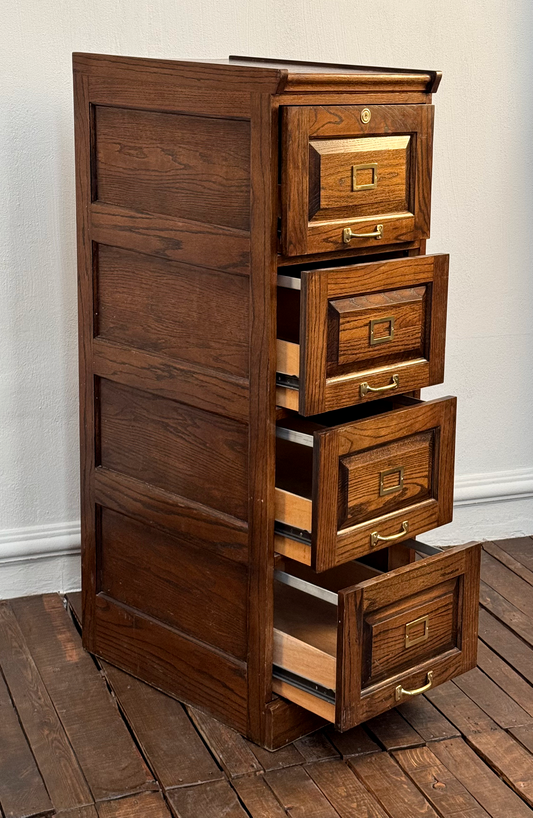 Archivero de Encino Americano