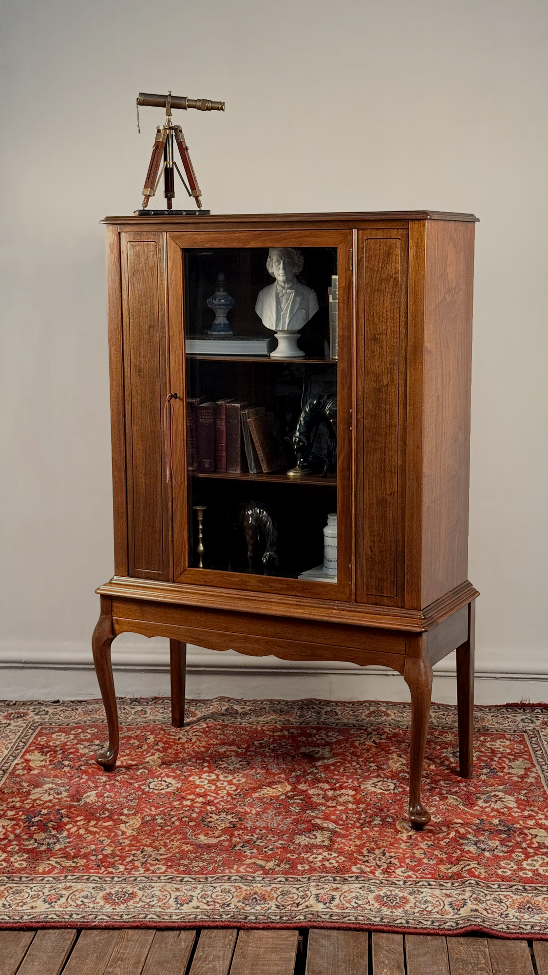 Vitrina de Encino Vintage | Casa Perlo