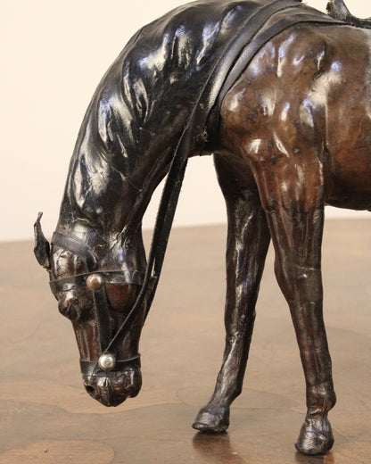 Figura de Caballo en Piel | Casa Perlo