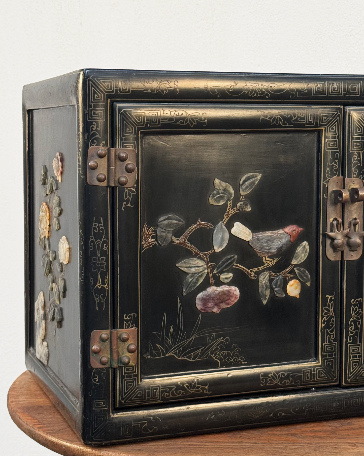 Caja Oriental Laqueada | Casa Perlo