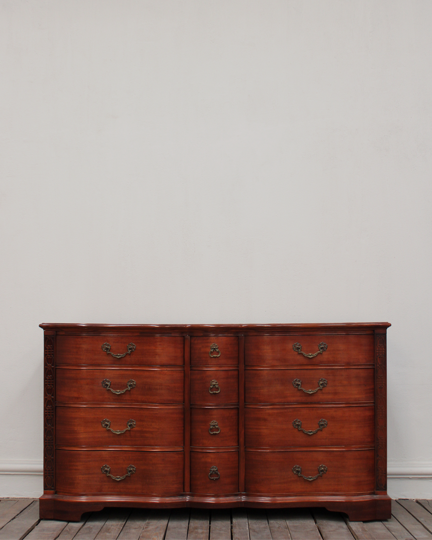 Cajonera Vintage en Caoba | Casa Perlo