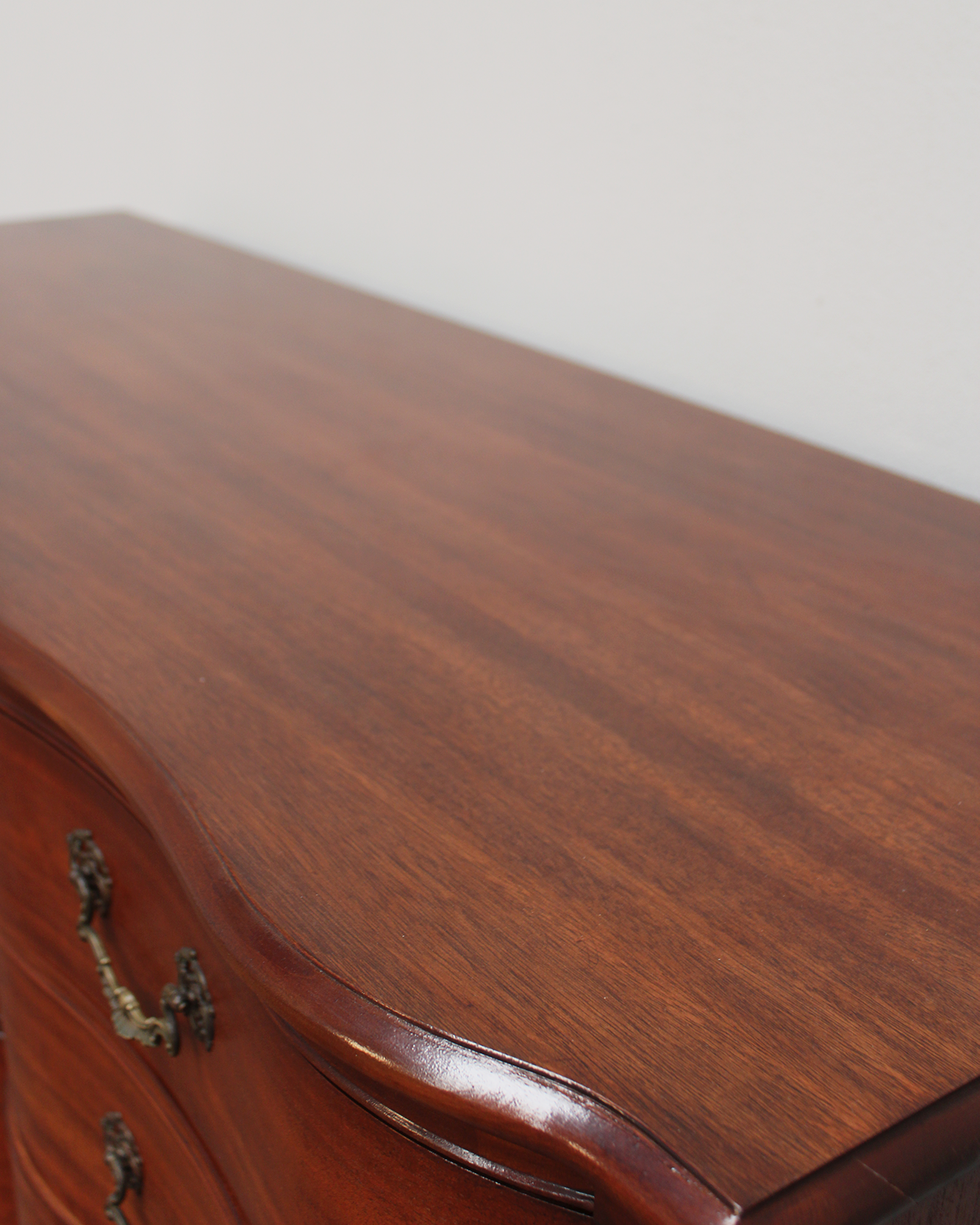 Cajonera Vintage en Caoba | Casa Perlo