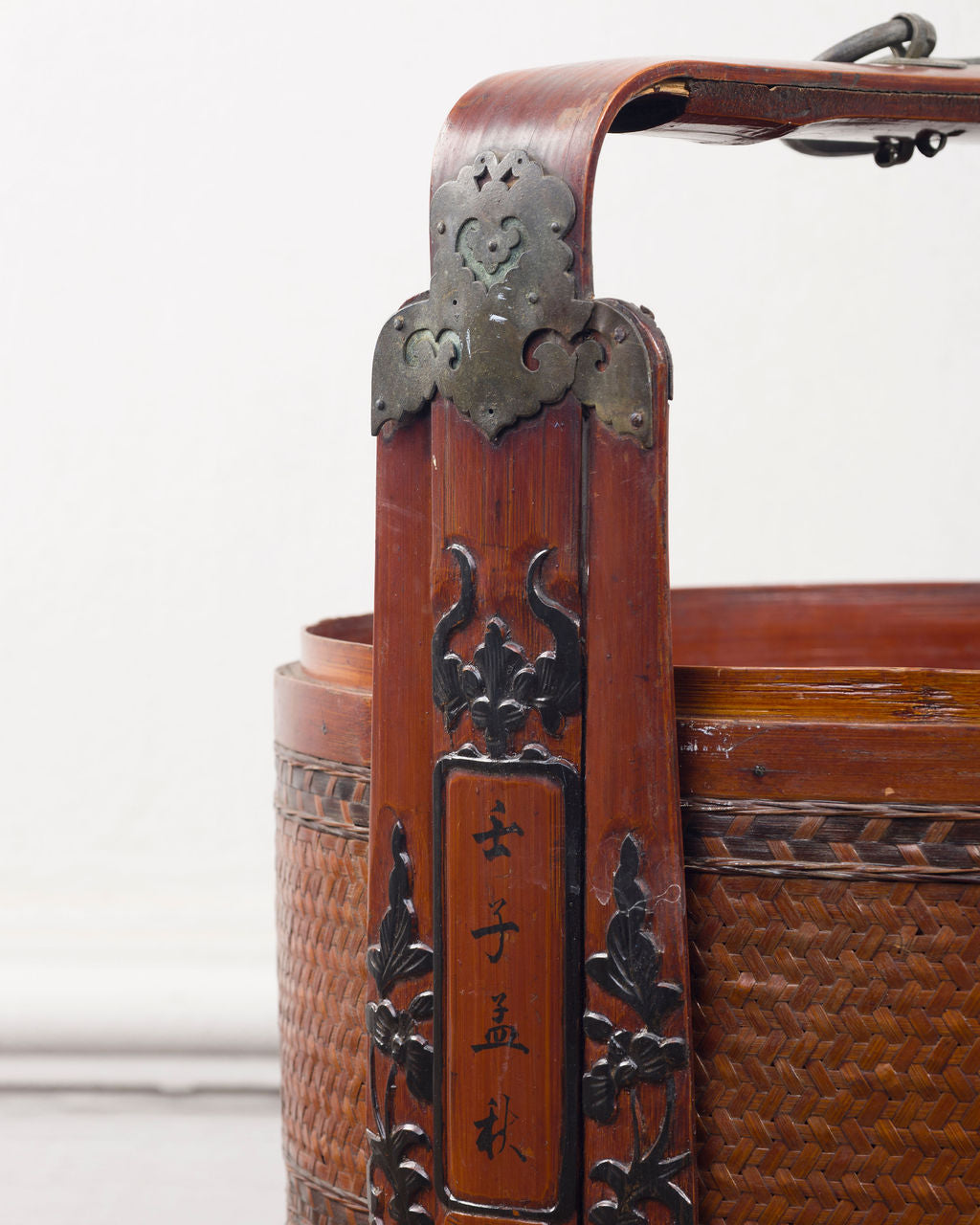 Cesta Oriental Antigua | Casa Perlo