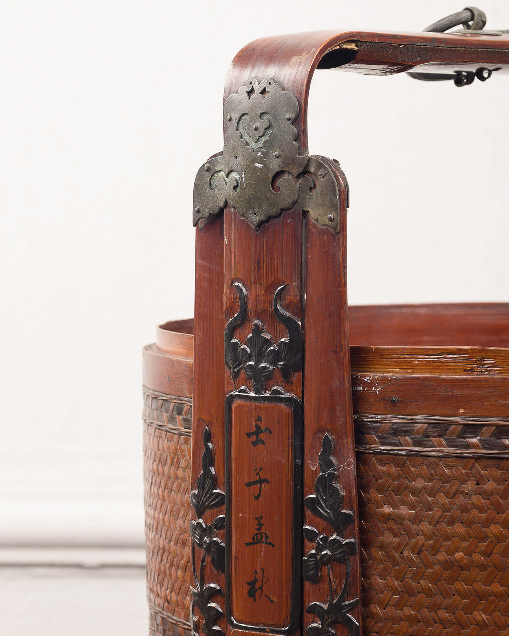 Cesta Oriental Antigua | Casa Perlo