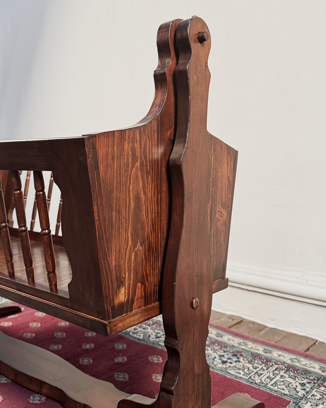 Cuna Antigua para Bebé | Casa Perlo