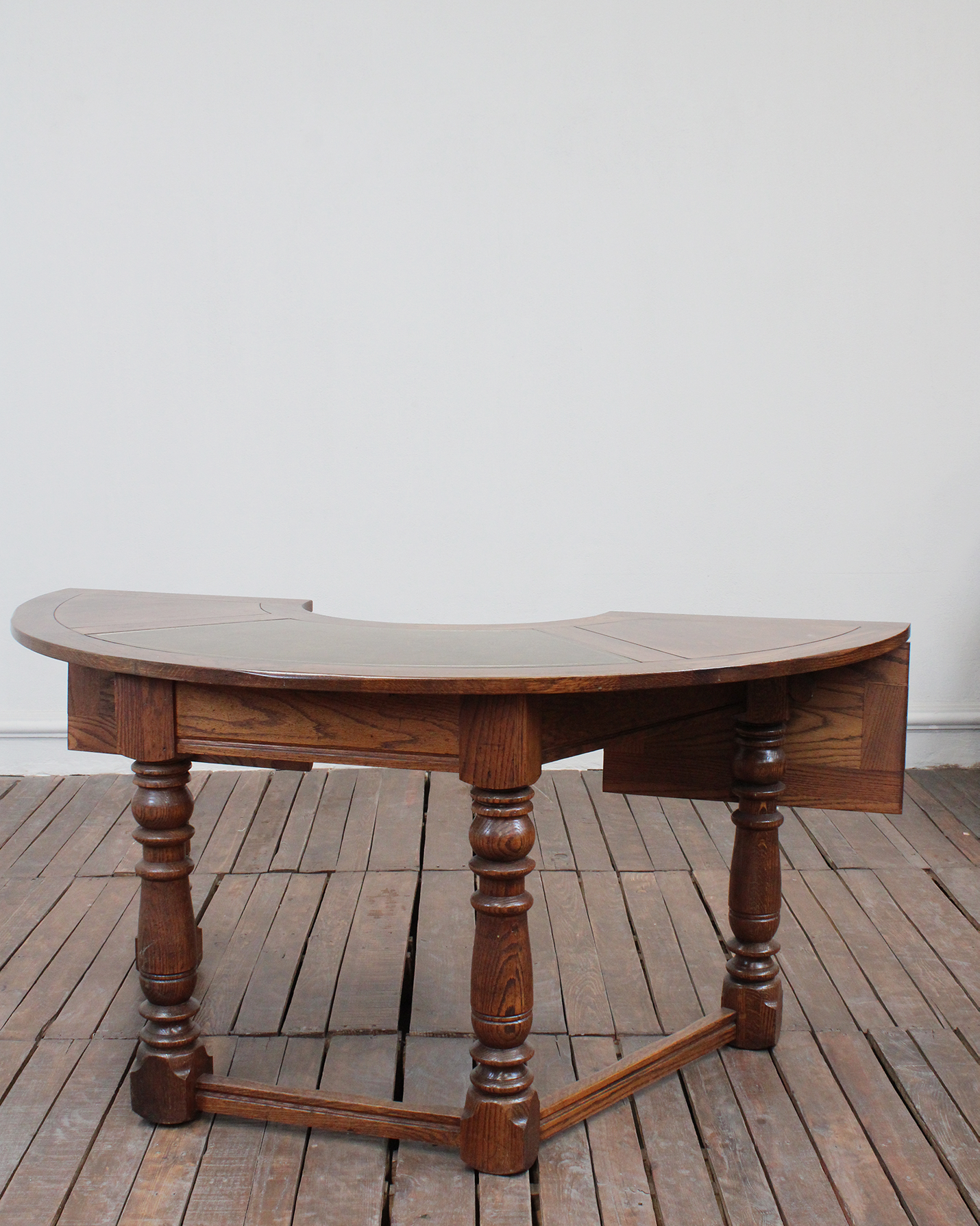 Escritorio Vintage de Medialuna | Casa Perlo