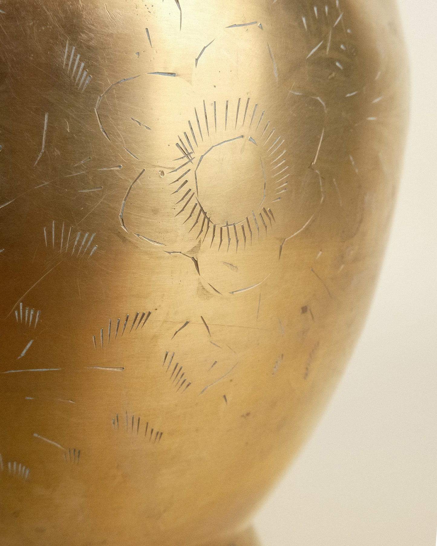 Florero de Dorado Vintage