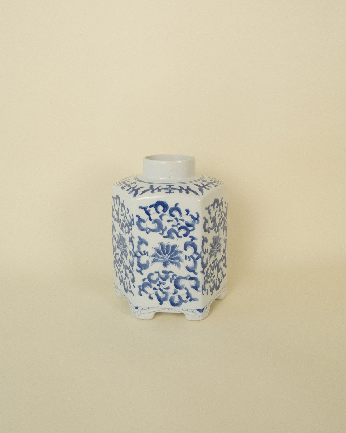 Jarrón de Porcelana Oriental Vintage