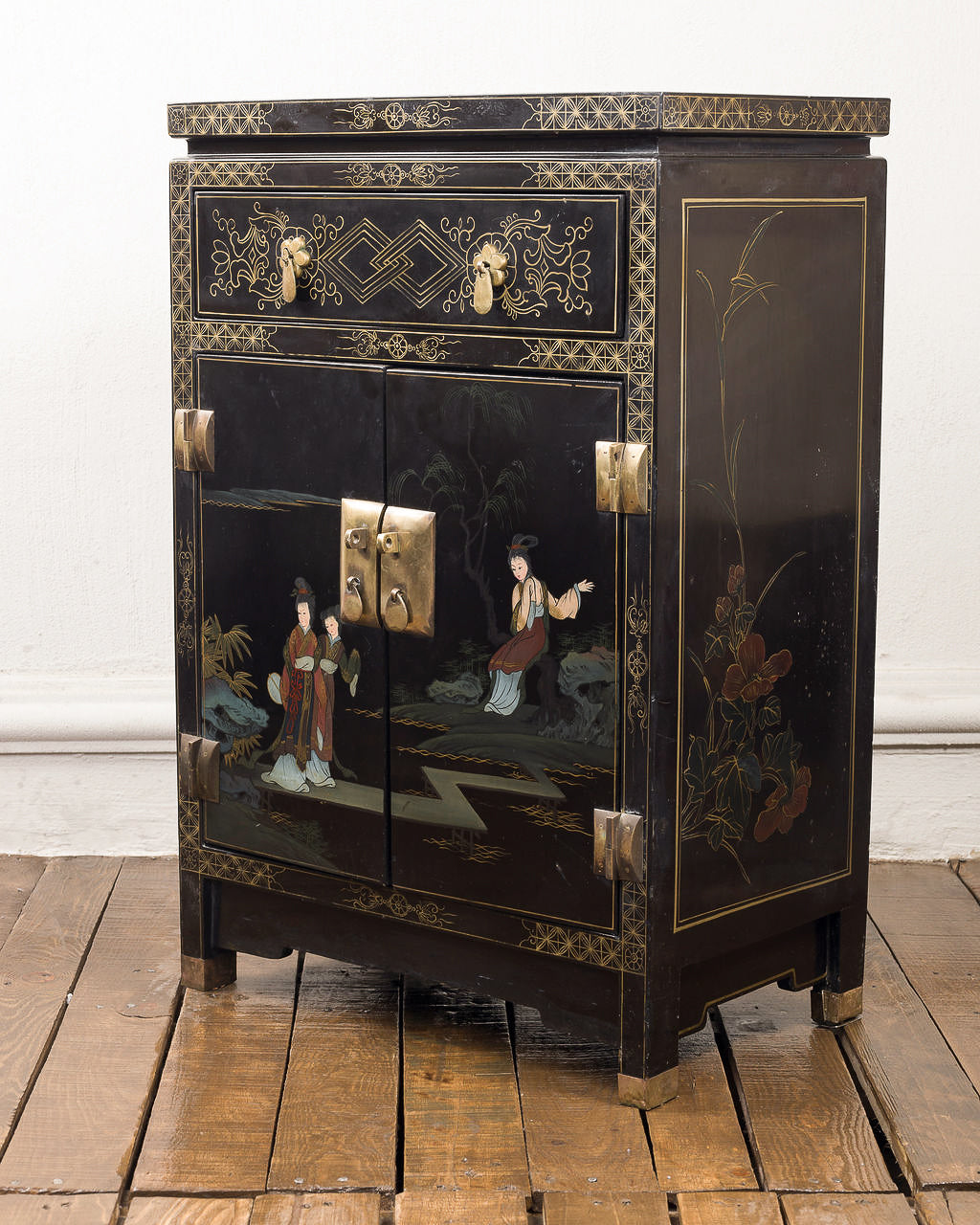 Gabinete Oriental Vintage | Casa Perlo
