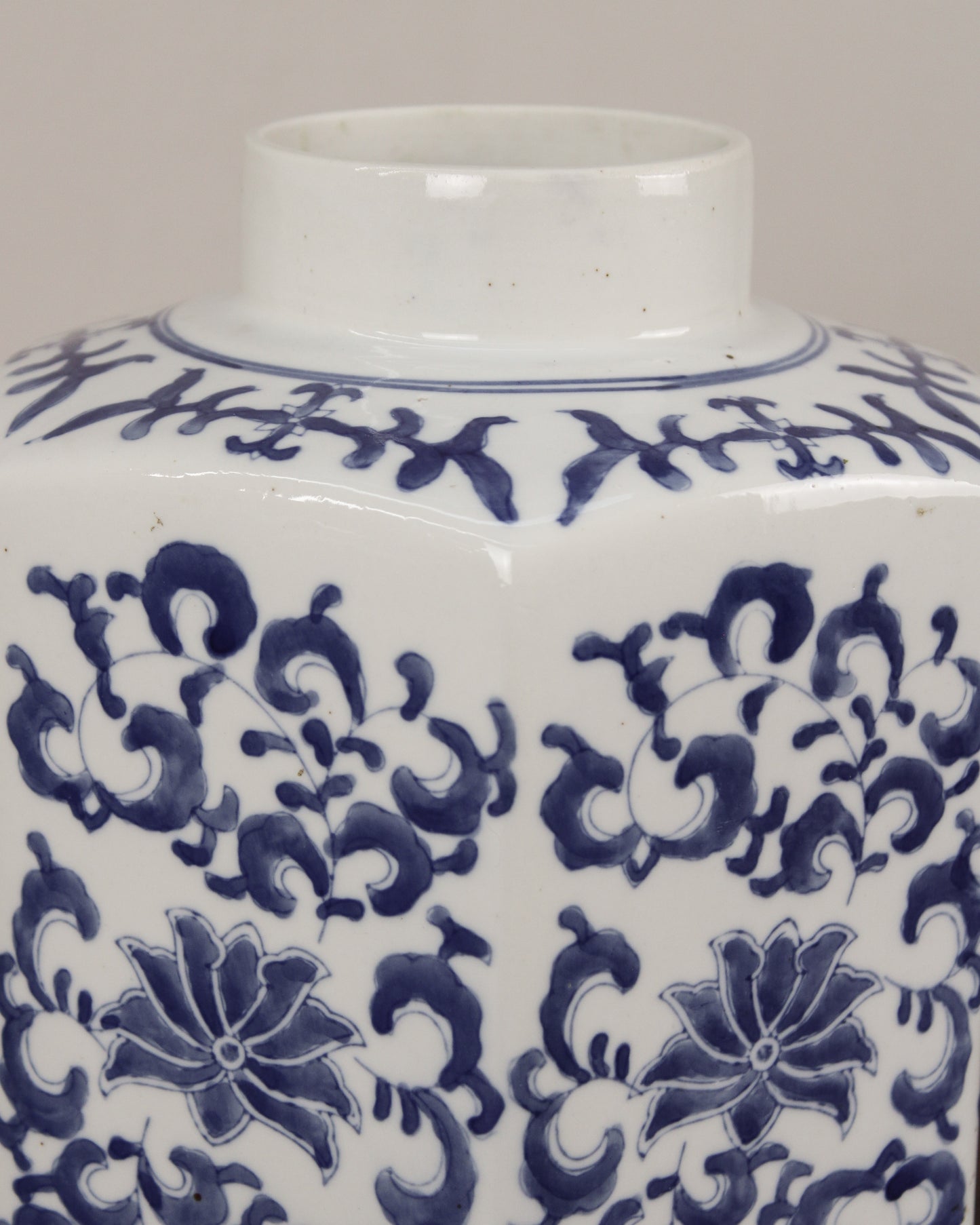 Oriental Porcelain Vase | Casa Perlo