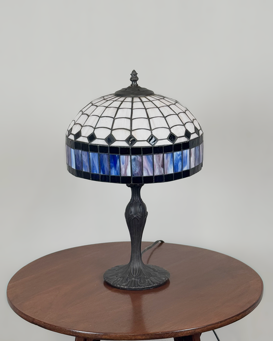 Lámpara Estilo Tiffany con Diseño Geométrico | Casa Perlo