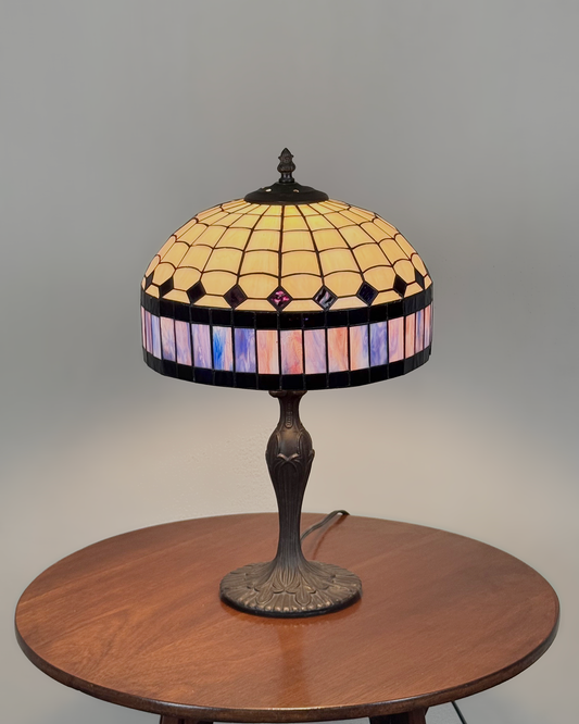 Lámpara Estilo Tiffany con Diseño Geométrico | Casa Perlo