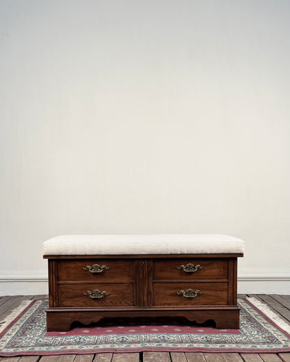 Pie de Cama Vintage en Cedro Rojo | Casa Perlo