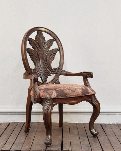 Silla Antigua de Nogal | Casa Perlo