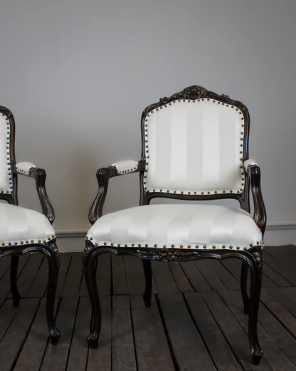 Sillas Estilo Luis XV | Casa Perlo