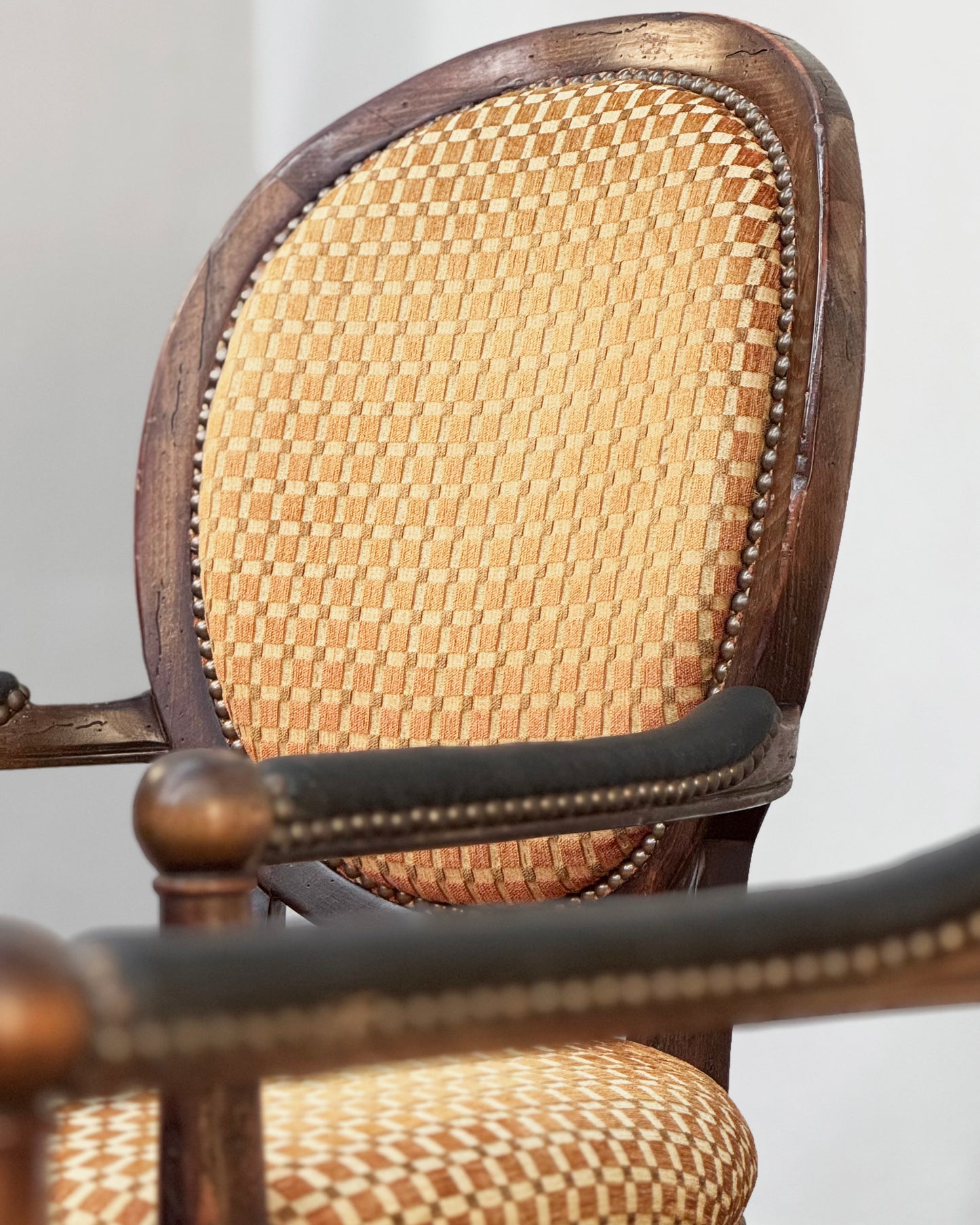 Sillas Estilo Luis XVI | Casa Perlo