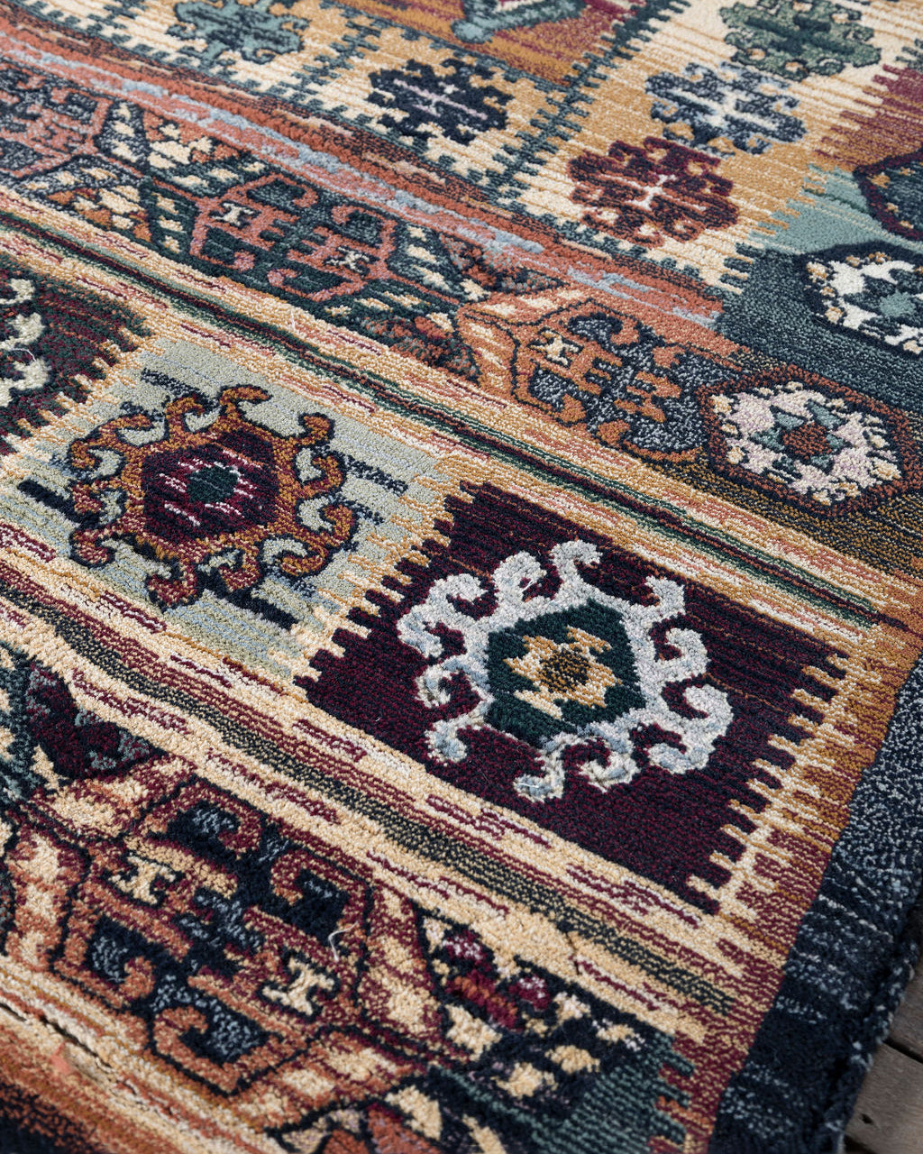 Tapete Caucásico (239 x 159 cm) | Casa Perlo