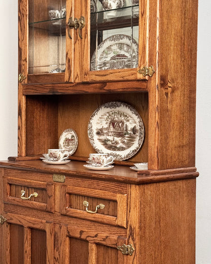 Vitrina Vintage de Encino Americano | Casa Perlo