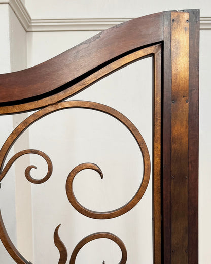 Vitrina Antigua Estilo Luis XV | Casa Perlo