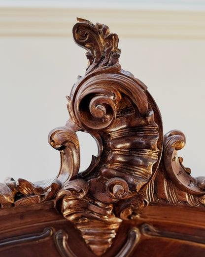 Vitrina Antigua Estilo Luis XV | Casa Perlo